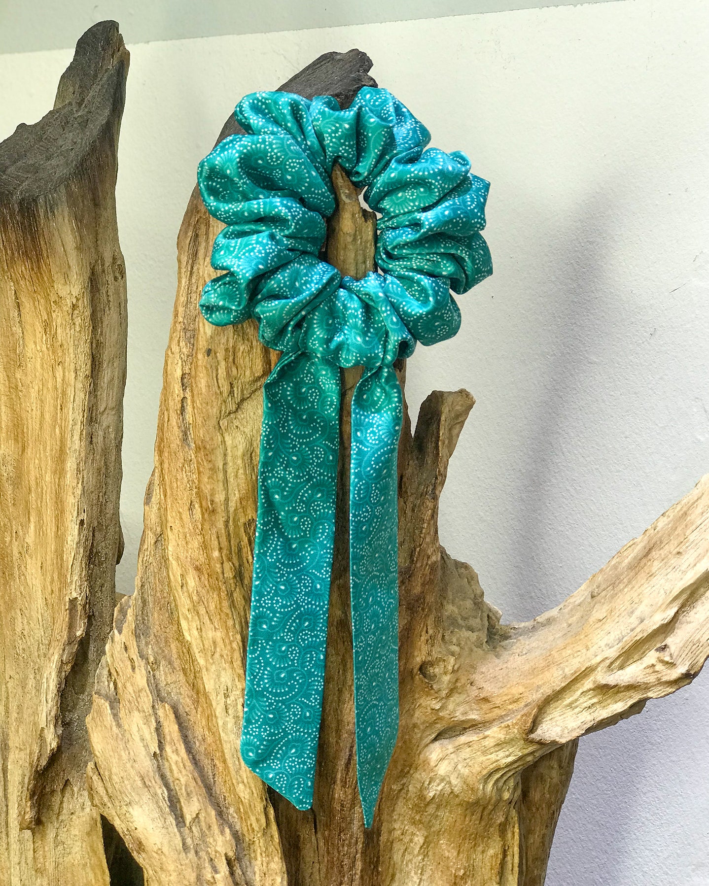 Batik Scrunchie: Pure Emerald