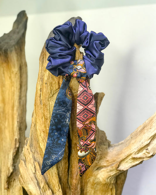 Batik Scrunchie: Navy